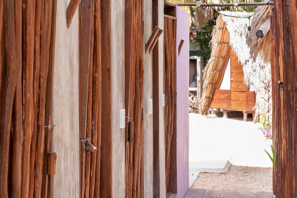 Mapache Hostel & Camping Isla Holbox Exterior foto