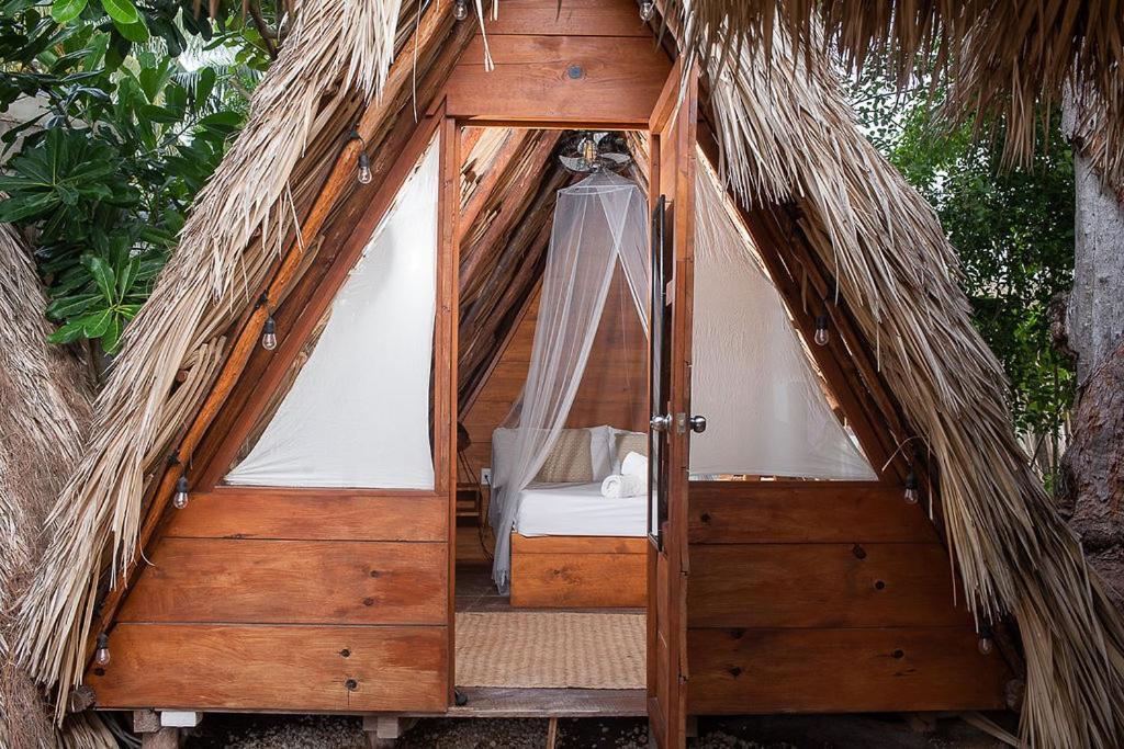 Mapache Hostel & Camping Isla Holbox Exterior foto