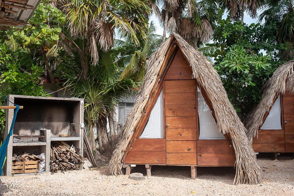 Mapache Hostel & Camping Isla Holbox Exterior foto